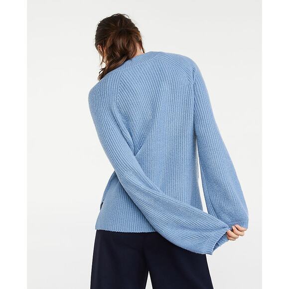 Ann Taylor Blue Wool Blend Crewneck Ribbed Knit Pullover Sweater Size XS Petite - Picture 2 of 10